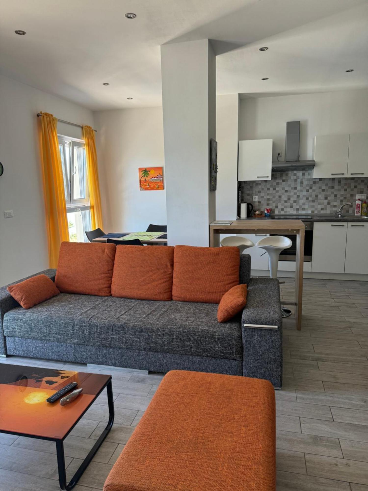 Oki Apartment Gradac  Eksteriør bilde